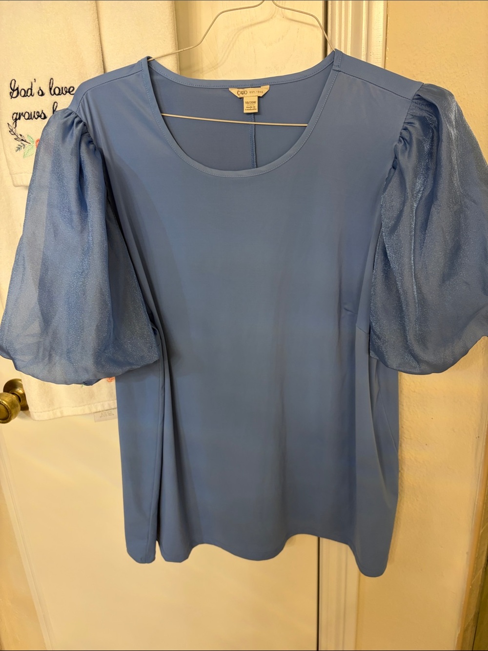 Cato Periwinkle Sheer Blousom Bell Sleeves w Soft Lining Womens Top Size 18/20W